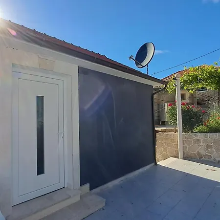 Guest house Kuca Za Odmor Dobrila Jelsa (Hvar)