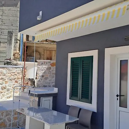 Kuca Za Odmor Dobrila 4* Jelsa (Hvar)